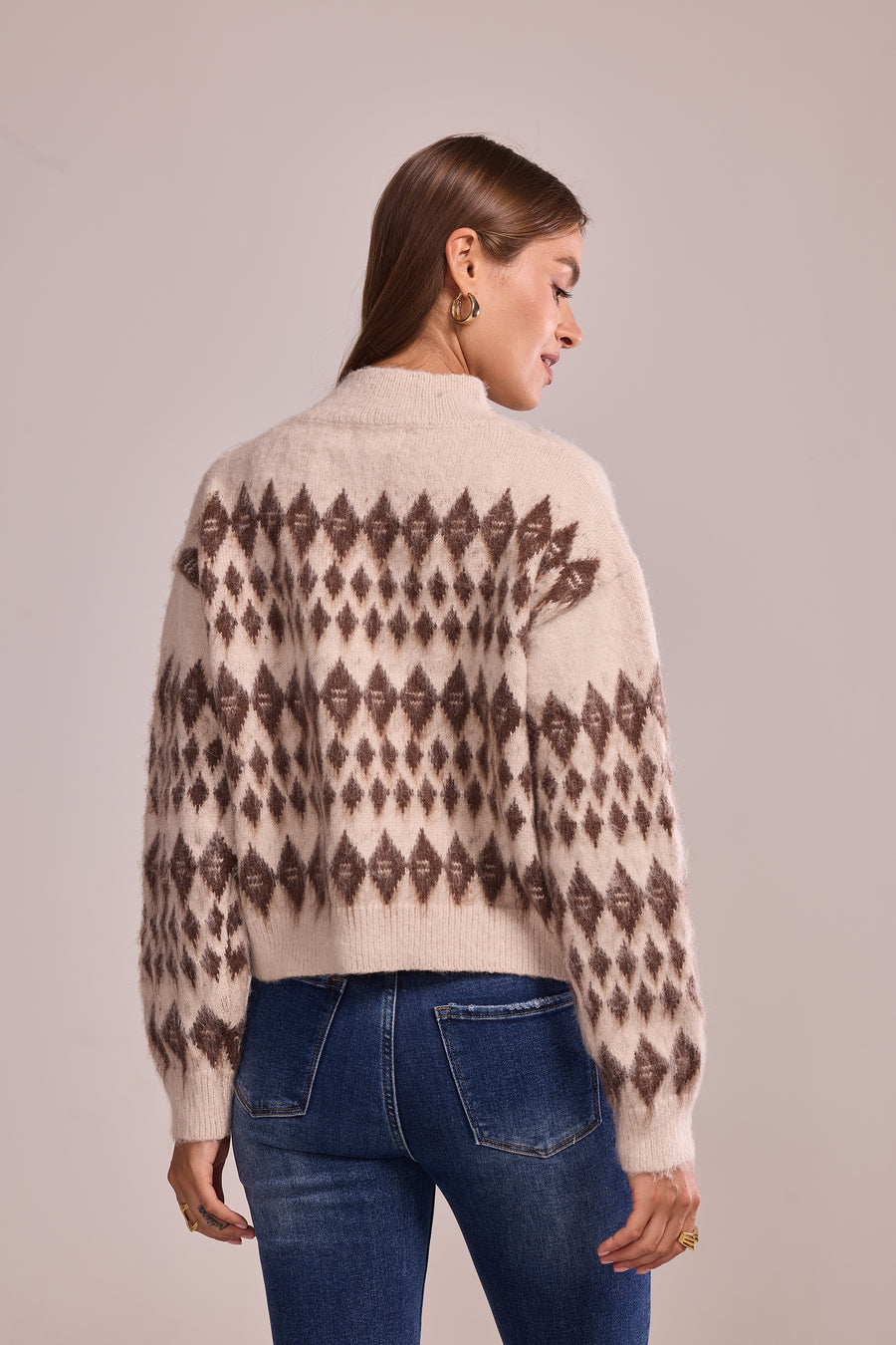 Pull Ivone