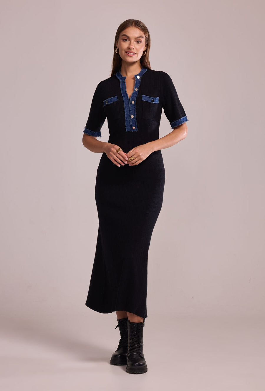 Robe Naomie