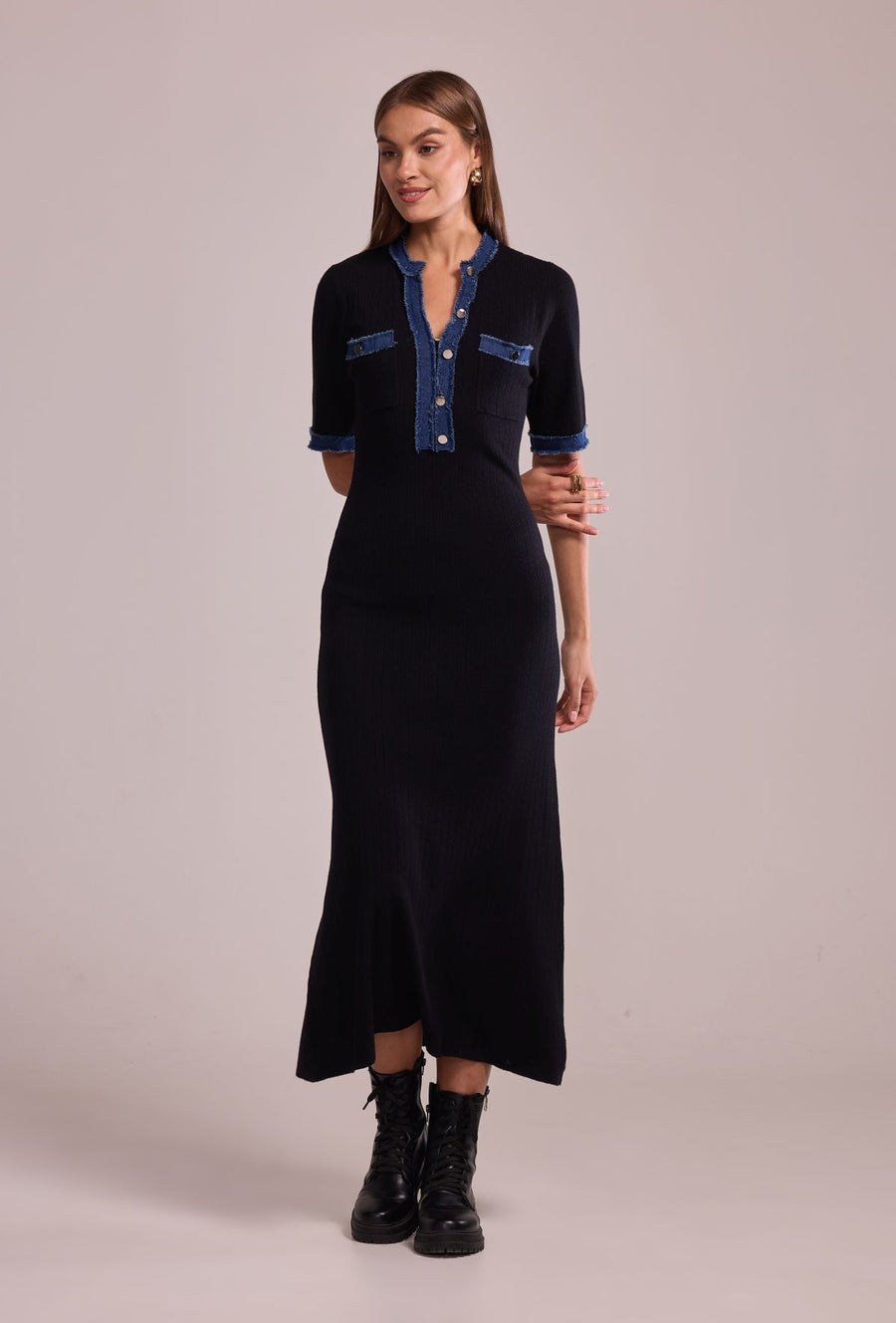 Robe Naomie