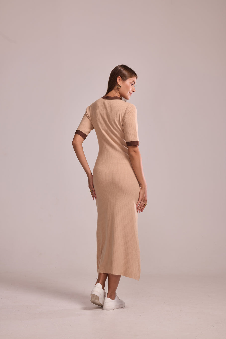 Robe Naomie