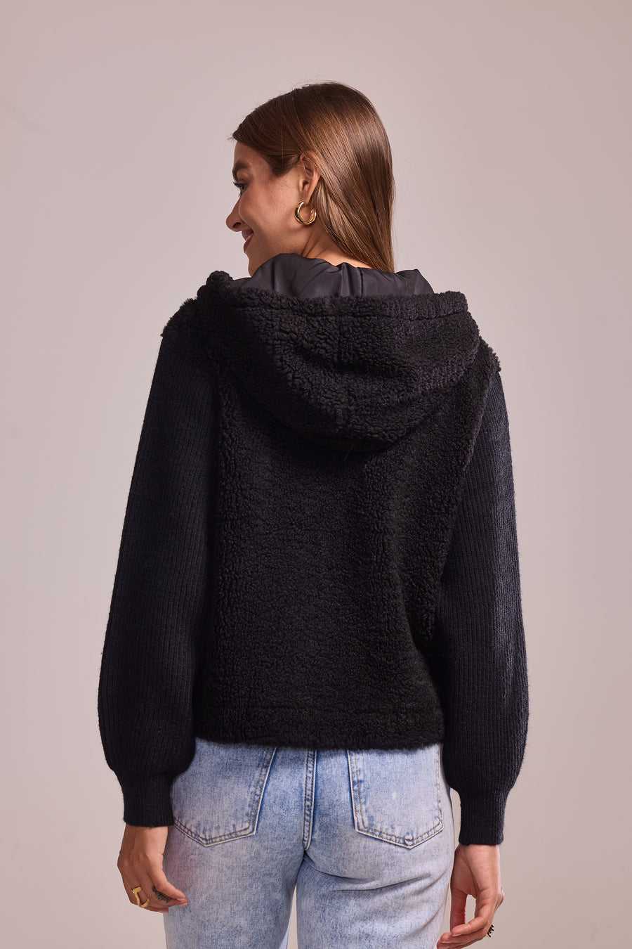 Veste Marietou