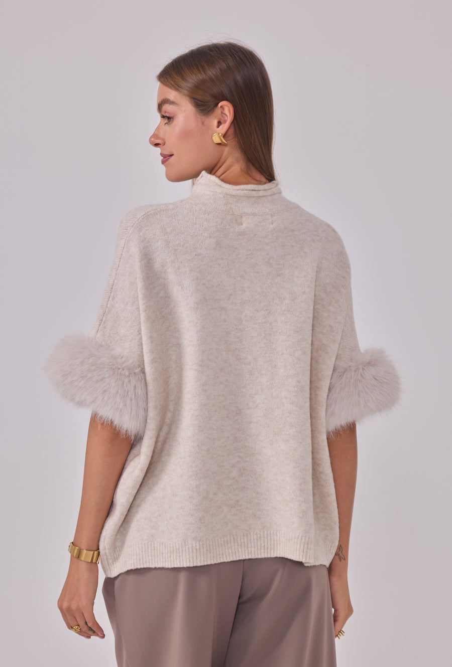 Pull Loéva