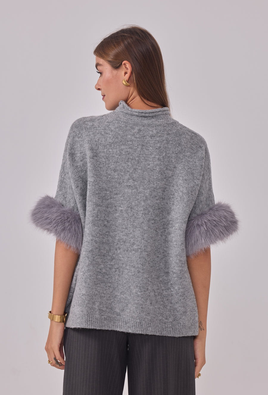 Pull Loéva