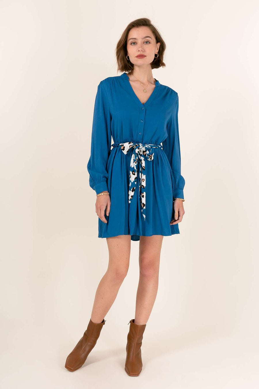 ROBE ERIKA