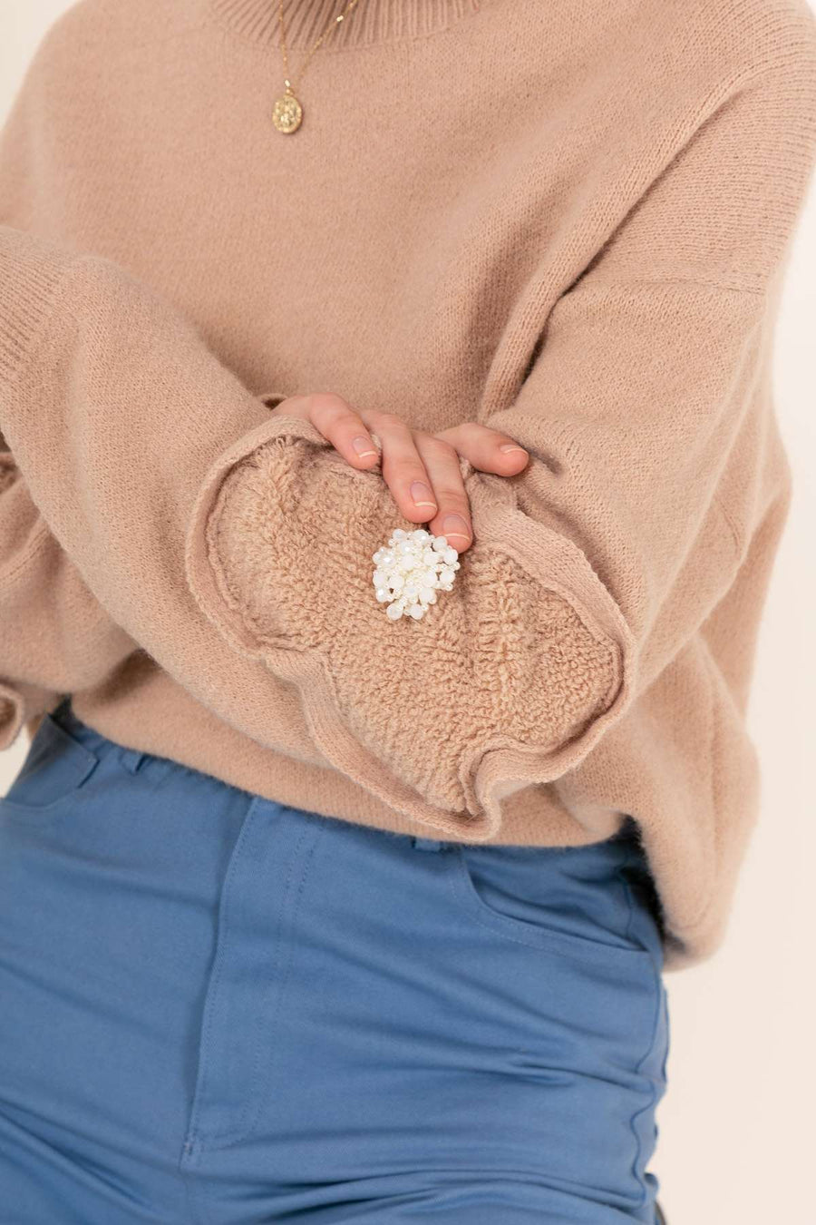 PULL IVANA